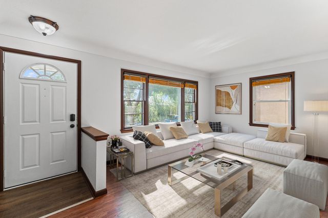 1419 Wynne Avenue, Saint Paul, MN 55108