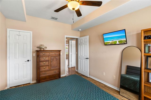 7609 Loire Blvd, Corpus Christi, TX 78414
