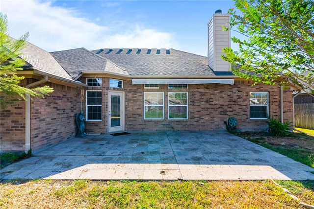 7609 Loire Blvd, Corpus Christi, TX 78414
