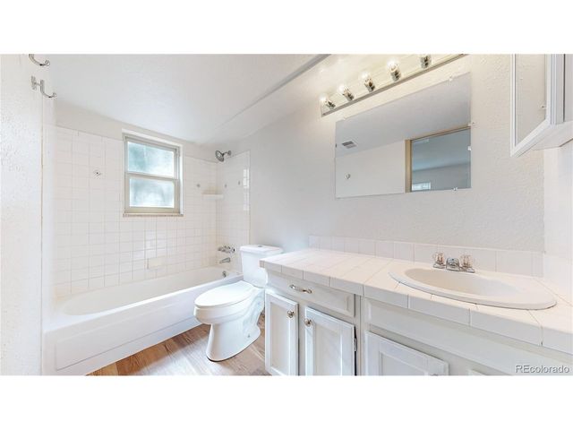 1395 Yank St, Golden, CO 80401