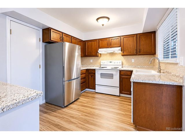 1395 Yank St, Golden, CO 80401