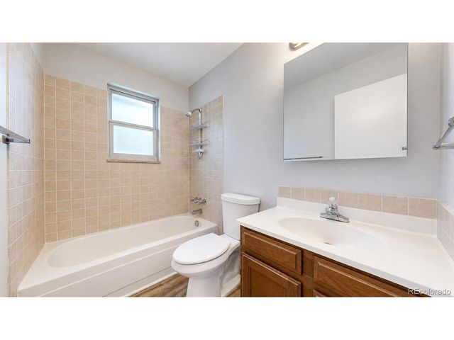 1395 Yank St, Golden, CO 80401