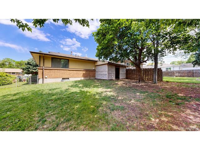 1395 Yank St, Golden, CO 80401