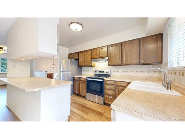 1395 Yank St, Golden, CO 80401