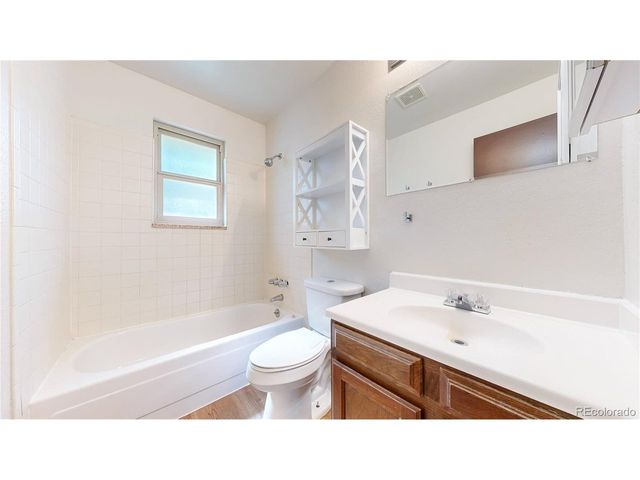 1395 Yank St, Golden, CO 80401