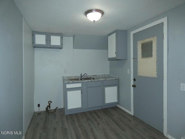 237 Yondota Street, Toledo, OH 43605
