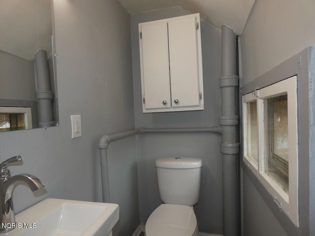 237 Yondota Street, Toledo, OH 43605