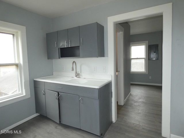 237 Yondota Street, Toledo, OH 43605
