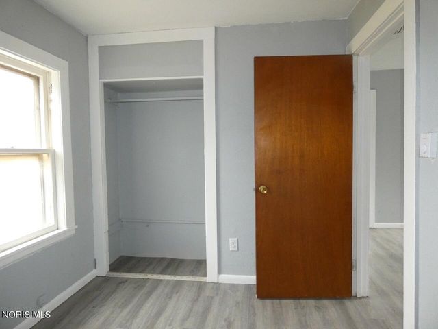 237 Yondota Street, Toledo, OH 43605