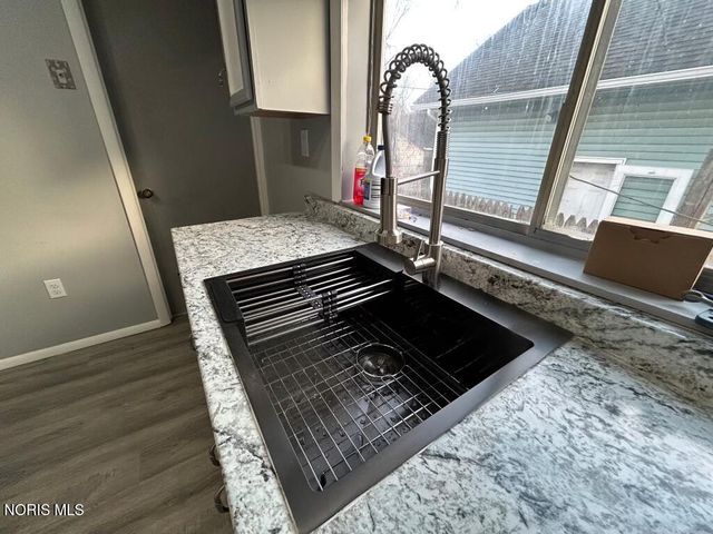 237 Yondota Street, Toledo, OH 43605