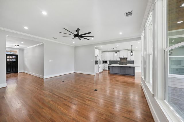 7938 Turquoise Lane, Houston, TX 77055