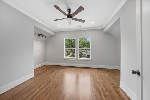 7938 Turquoise Lane, Houston, TX 77055