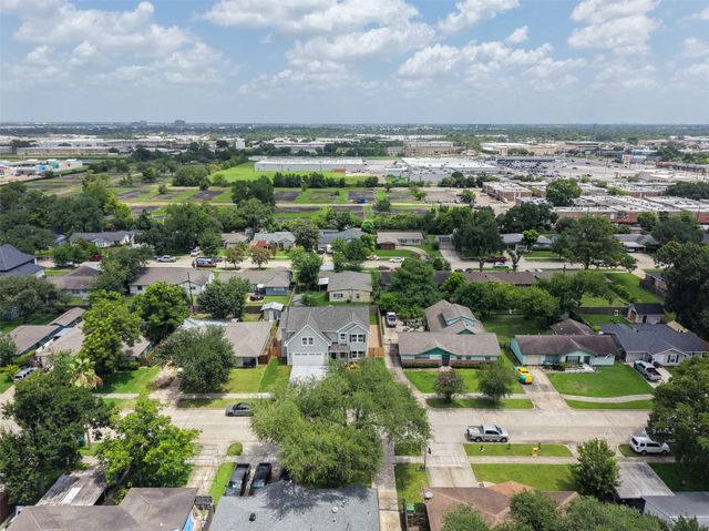 7938 Turquoise Lane, Houston, TX 77055