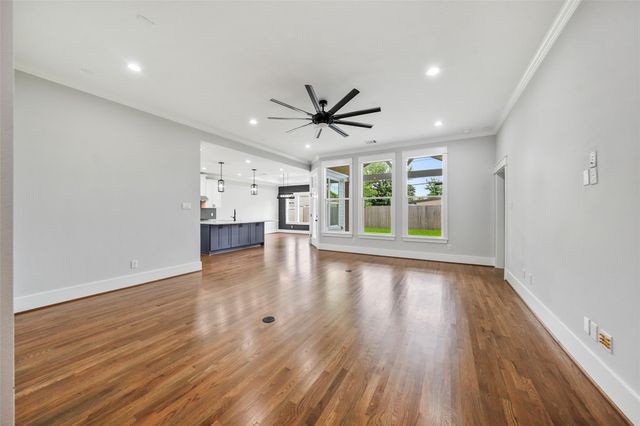 7938 Turquoise Lane, Houston, TX 77055