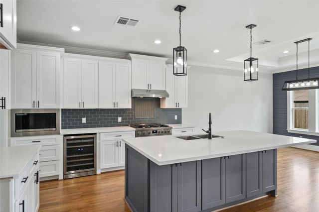 7938 Turquoise Lane, Houston, TX 77055