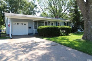 915 N 12TH Street, Clinton, IA 52732