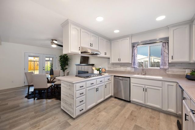 6716 Rinconada Dr, Citrus Heights, CA 95610