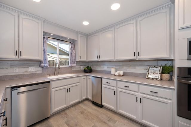 6716 Rinconada Dr, Citrus Heights, CA 95610