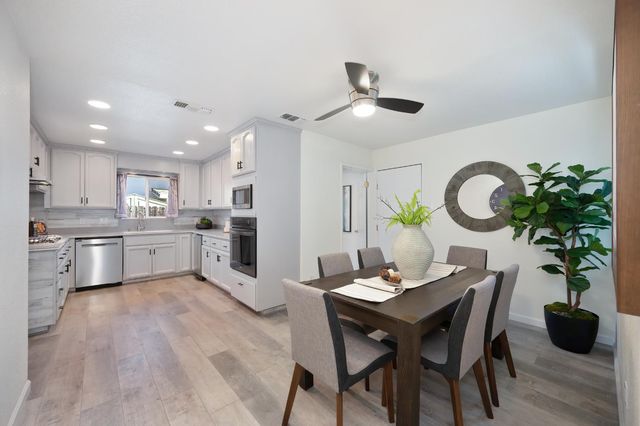 6716 Rinconada Dr, Citrus Heights, CA 95610