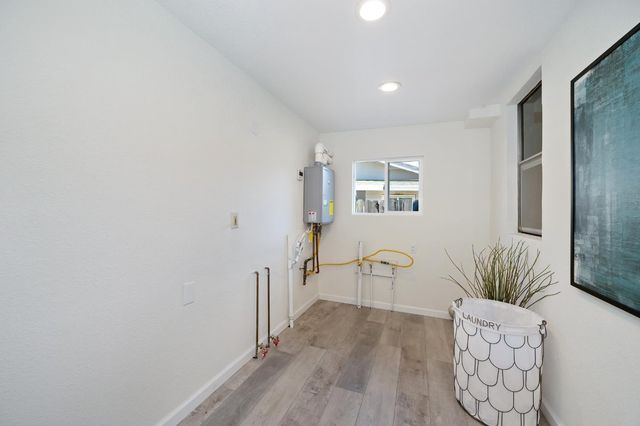 6716 Rinconada Dr, Citrus Heights, CA 95610