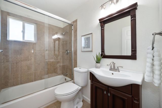 6716 Rinconada Dr, Citrus Heights, CA 95610