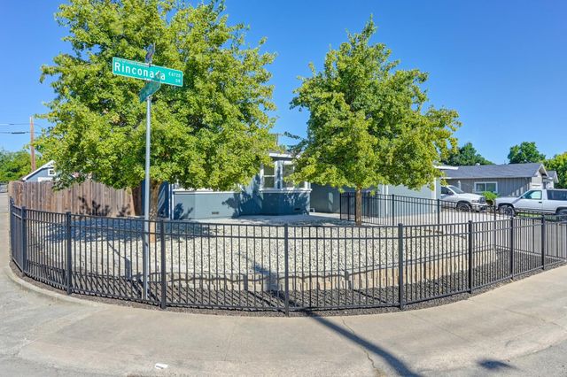 6716 Rinconada Dr, Citrus Heights, CA 95610