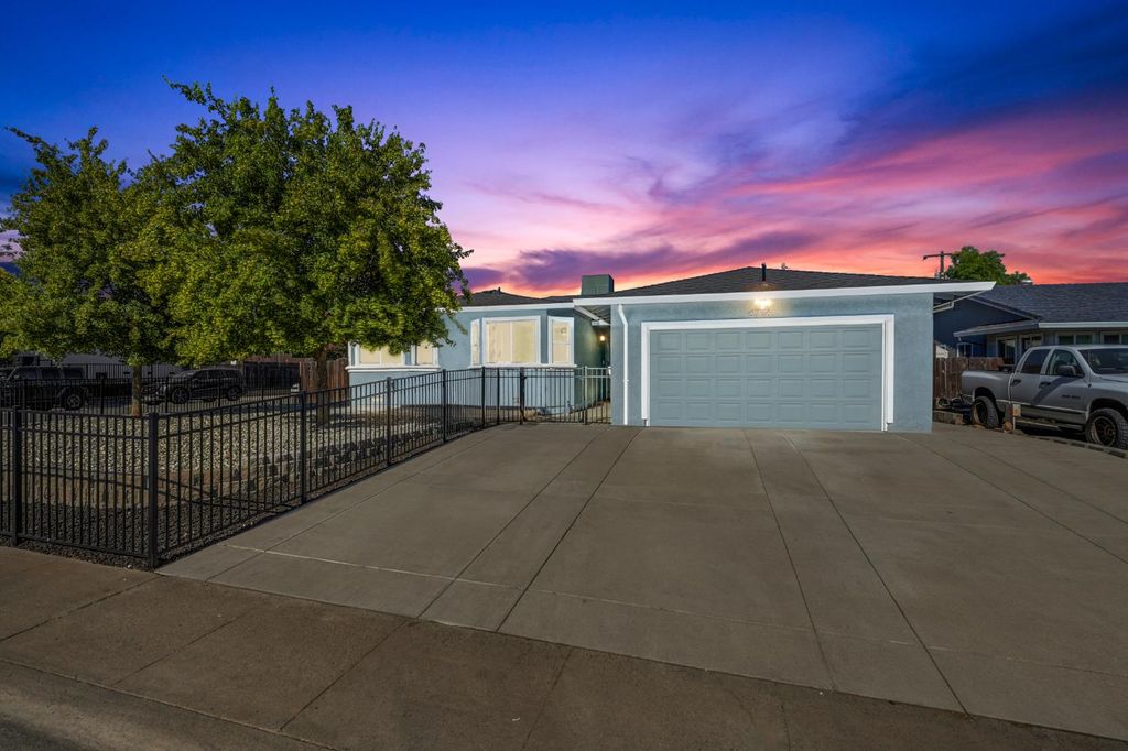 6716 Rinconada Dr, Citrus Heights, CA 95610