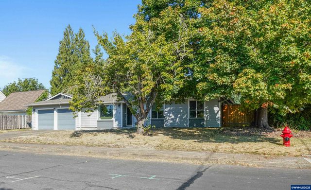 915 Koala St N, Keizer, OR 97303