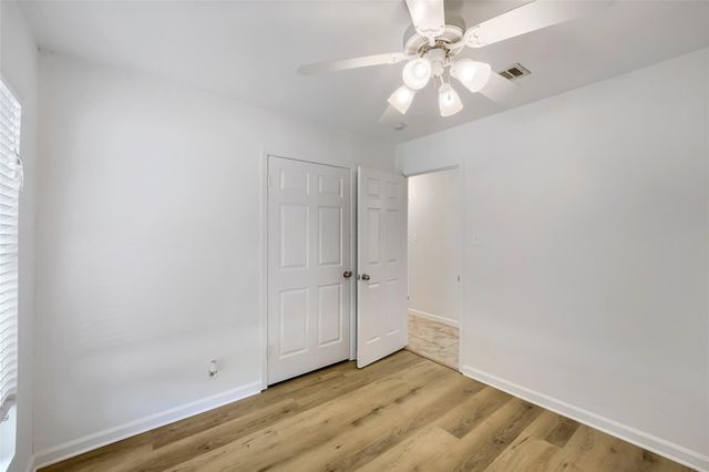1302 Cedar Park DR, Cedar Park, TX 78613