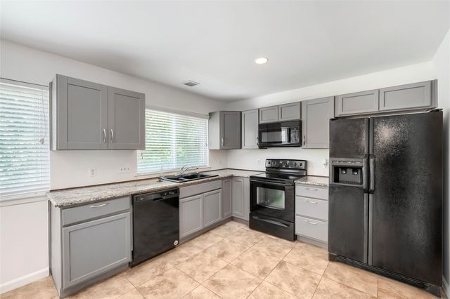 1302 Cedar Park DR, Cedar Park, TX 78613