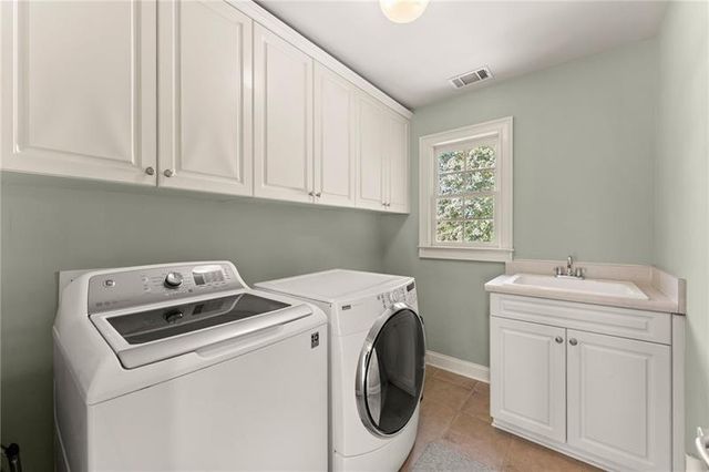 872 Patthview Court, Dacula, GA 30019