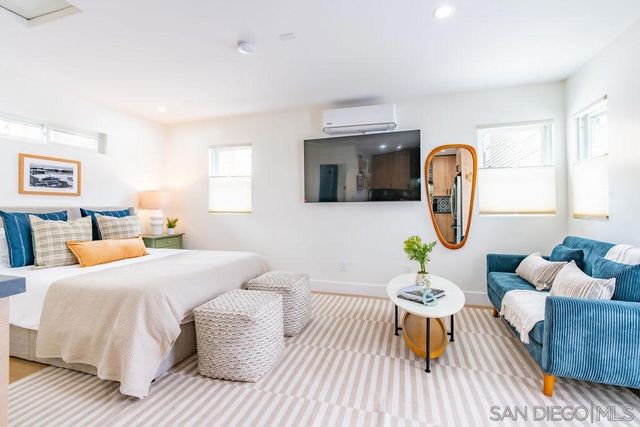 725 Pennsylvania Ave 731, San Diego, CA 92103