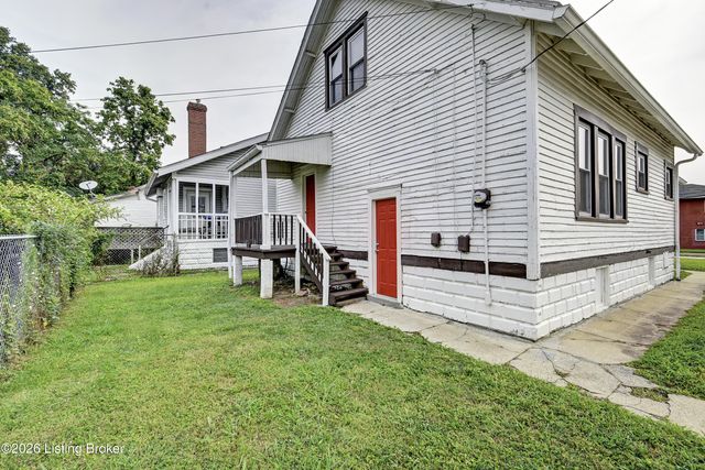 1114 Cecil Ave, Louisville, KY 40211