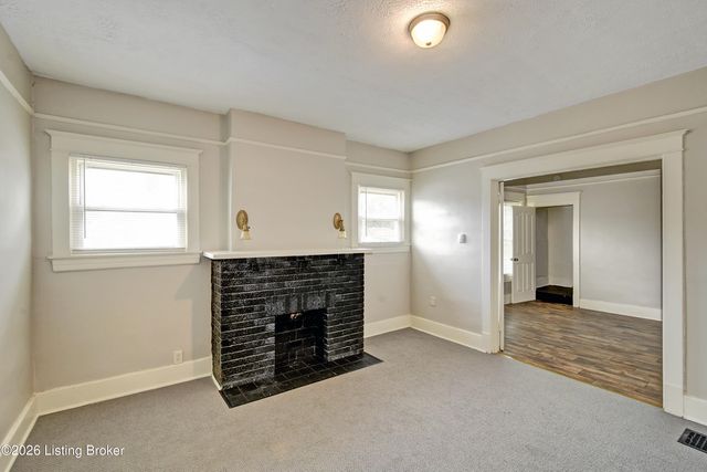 1114 Cecil Ave, Louisville, KY 40211