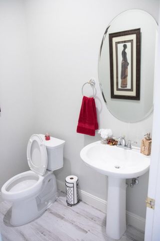 3039 Bonnebridge Way Blvd Boulevard, Houston, TX 77082