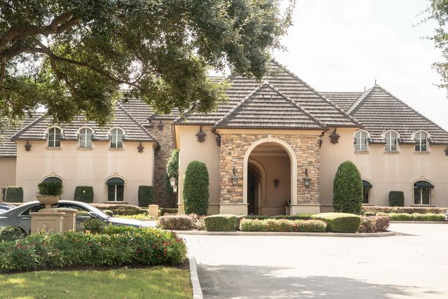 3039 Bonnebridge Way Blvd Boulevard, Houston, TX 77082