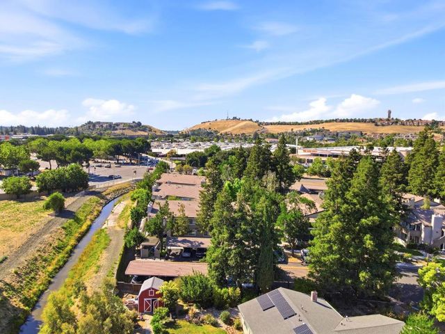 677 Yolo Court, San Jose, CA 95136