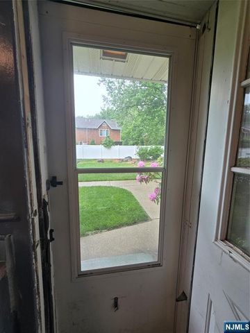 230 Lafayette Place 3D, Englewood, NJ 07631