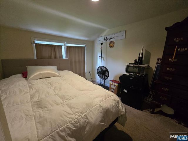 230 Lafayette Place 3D, Englewood, NJ 07631