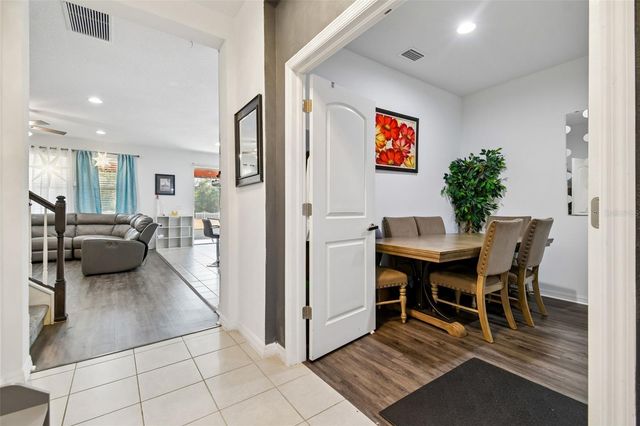 12112 LEDBURY COMMONS DRIVE, Gibsonton, FL 33534