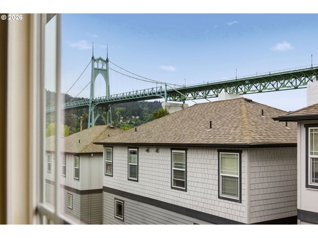 6747 N SALEM Ave, Portland, OR 97203