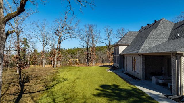 2990 Orchard View Drive, Conway, AR 72034