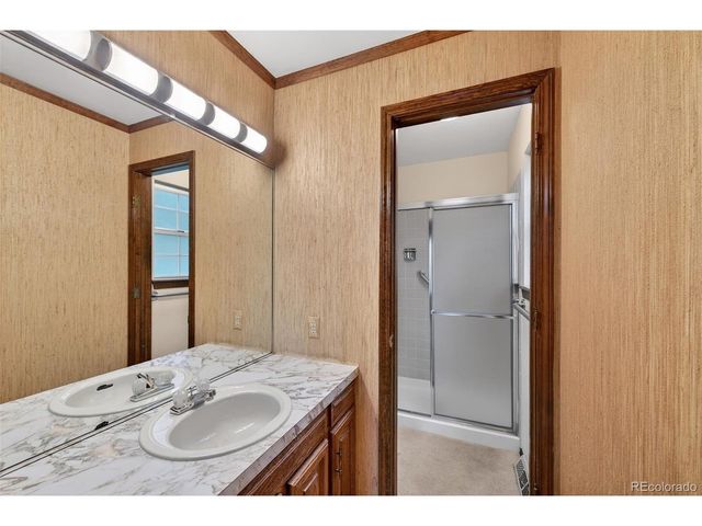 8672 E Amherst Dr F, Denver, CO 80231