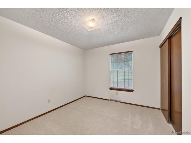 8672 E Amherst Dr F, Denver, CO 80231