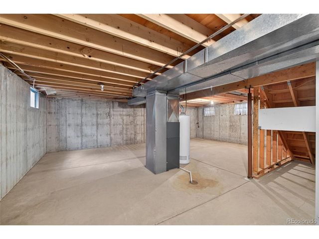 8672 E Amherst Dr F, Denver, CO 80231