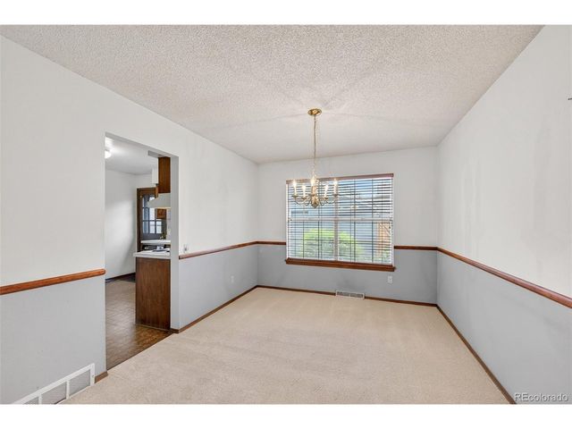 8672 E Amherst Dr F, Denver, CO 80231