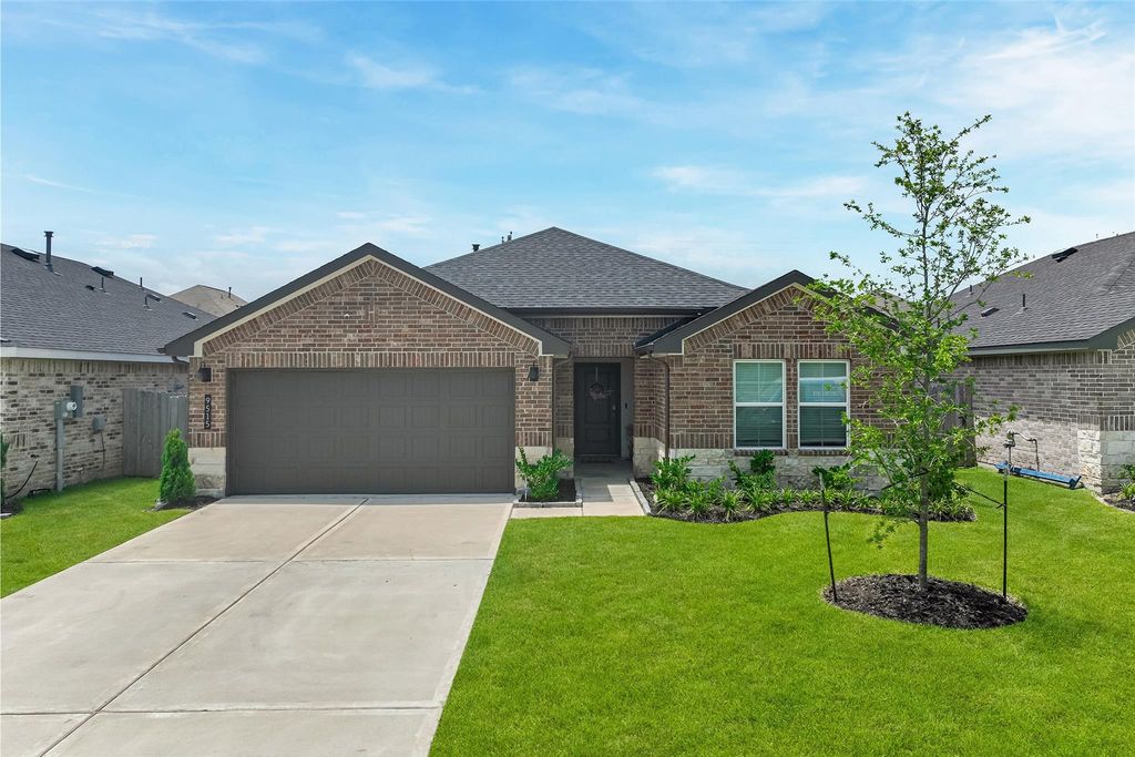 9515 Chelsea Street, Texas City, TX 77591