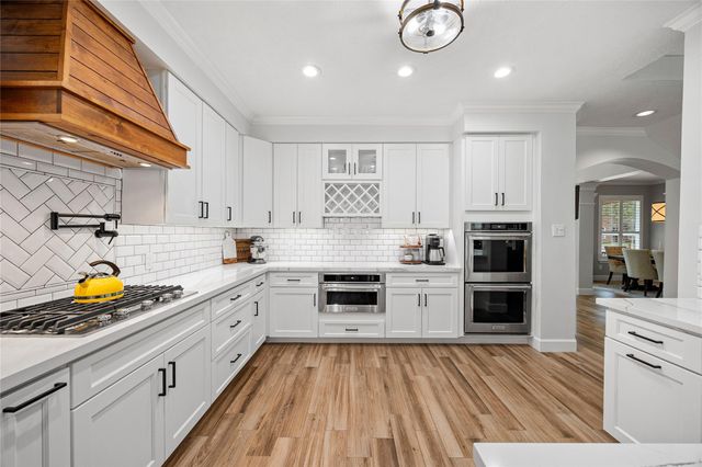 2911 Laurel Mist Court, Kingwood, TX 77345