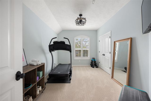 2911 Laurel Mist Court, Kingwood, TX 77345