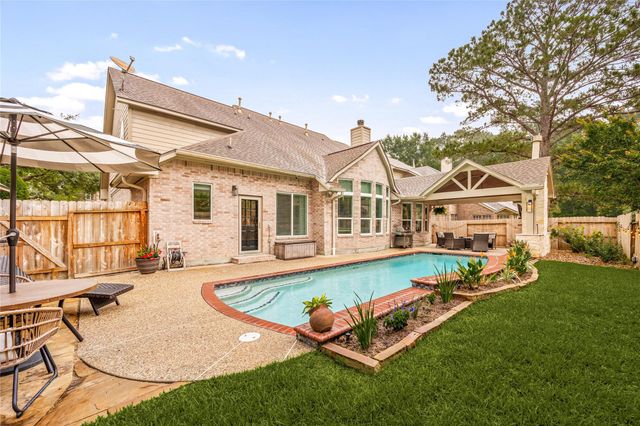 2911 Laurel Mist Court, Kingwood, TX 77345